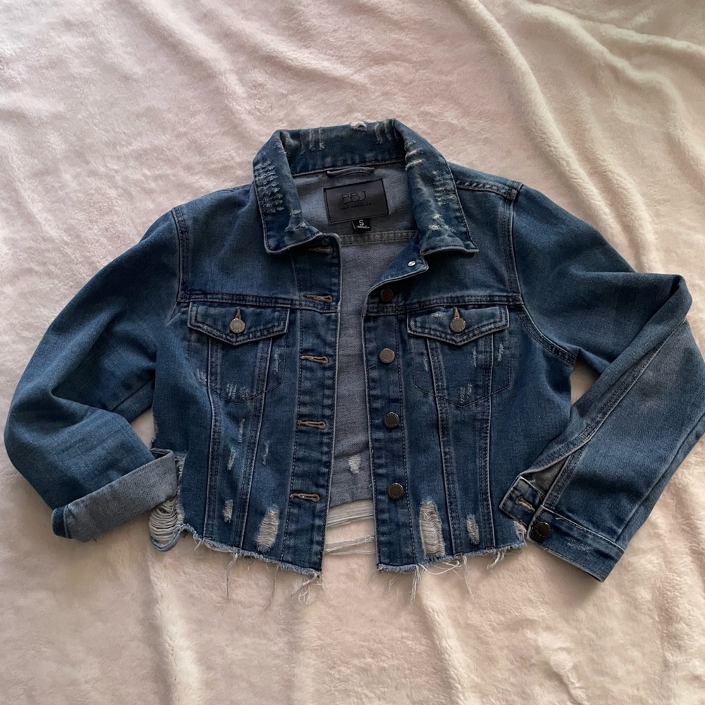 Women’s Cropped Denim Jacket